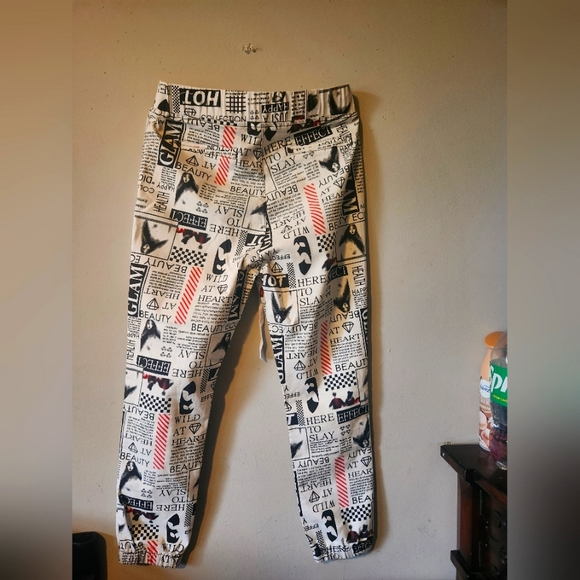 Vip white sweats size 13/14 - Picture 3 of 5